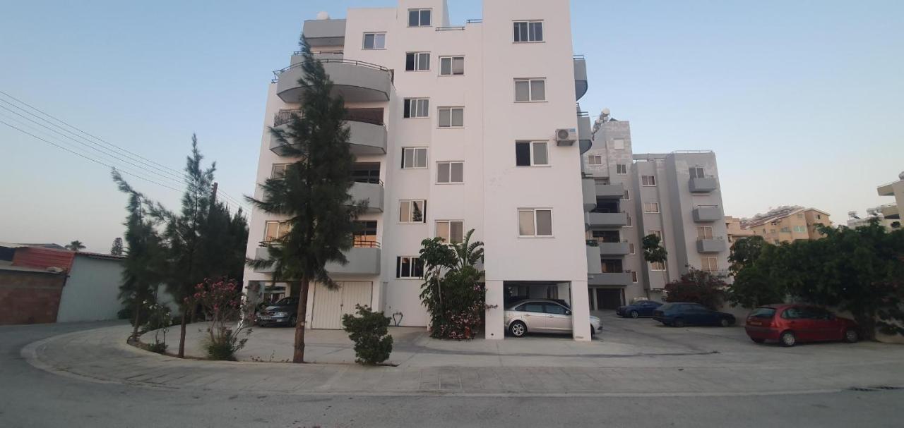 Vasilas Holiday Apartment #1 Larnaca Ngoại thất bức ảnh
