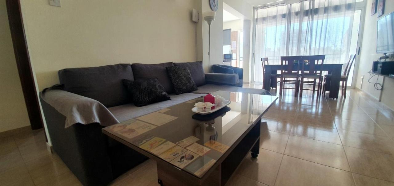 Vasilas Holiday Apartment #1 Larnaca Ngoại thất bức ảnh