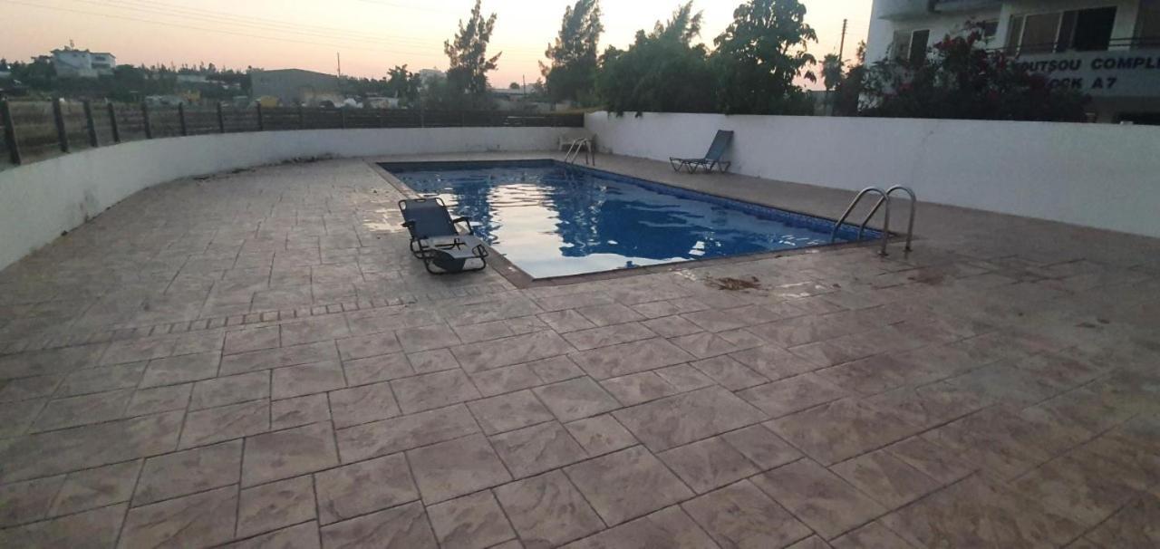 Vasilas Holiday Apartment #1 Larnaca Ngoại thất bức ảnh