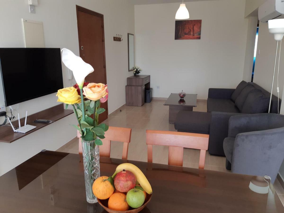 Vasilas Holiday Apartment #1 Larnaca Ngoại thất bức ảnh