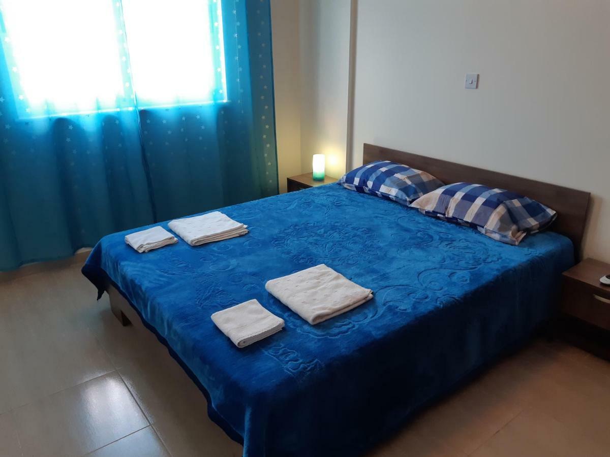 Vasilas Holiday Apartment #1 Larnaca Ngoại thất bức ảnh
