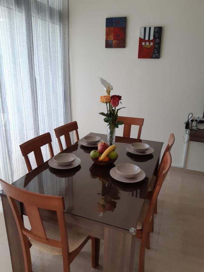 Vasilas Holiday Apartment #1 Larnaca Ngoại thất bức ảnh